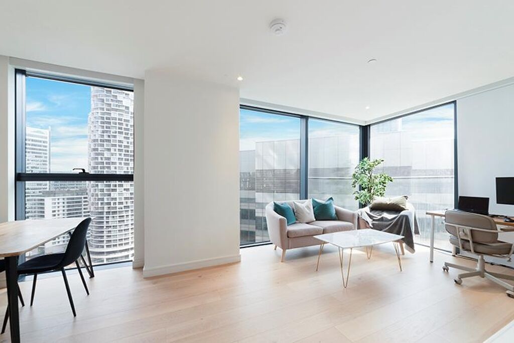 Image of Hampton Tower, (South Quay Plaza) , London, E14