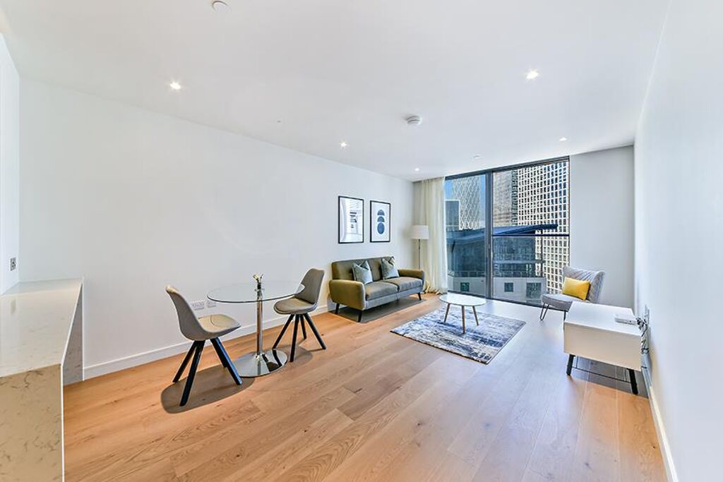 Image of Hampton Tower, (South Quay Plaza) , London, E14.