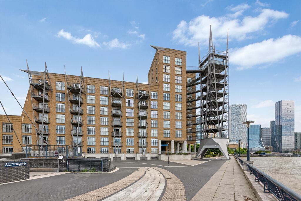 Image of Dundee Wharf, Three Colt Street, London, E14