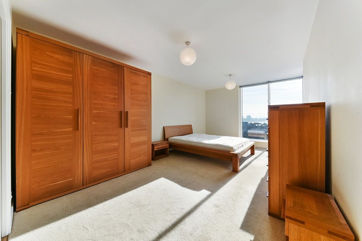 flat to rent in Basin Approach, Limehouse, London, E14 CWQ107525