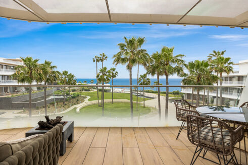 Picture of 3 bedroom apartment for sale.
