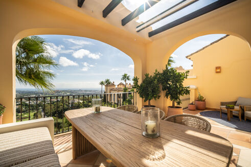Picture of 3 bedroom penthouse for sale.