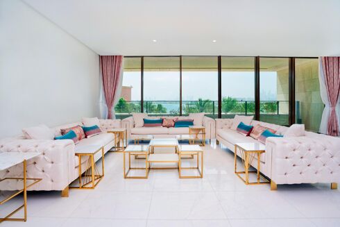 Picture of 3 bedroom apartment for sale.