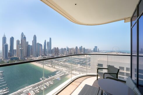 Picture of 3 bedroom apartment for sale.