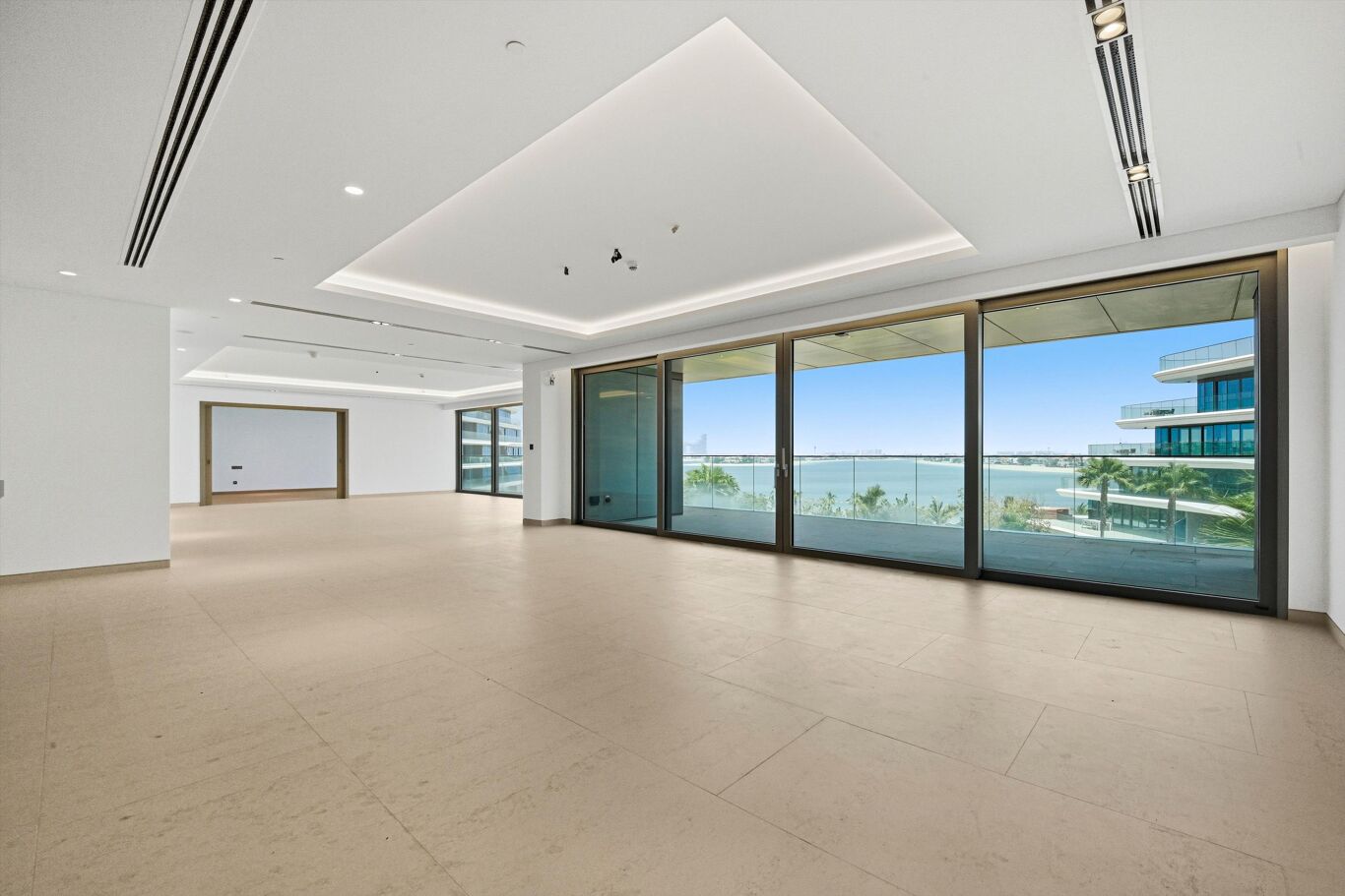 Image of W Residences, Palm Jumeirah, Dubai, United Arab Emirates