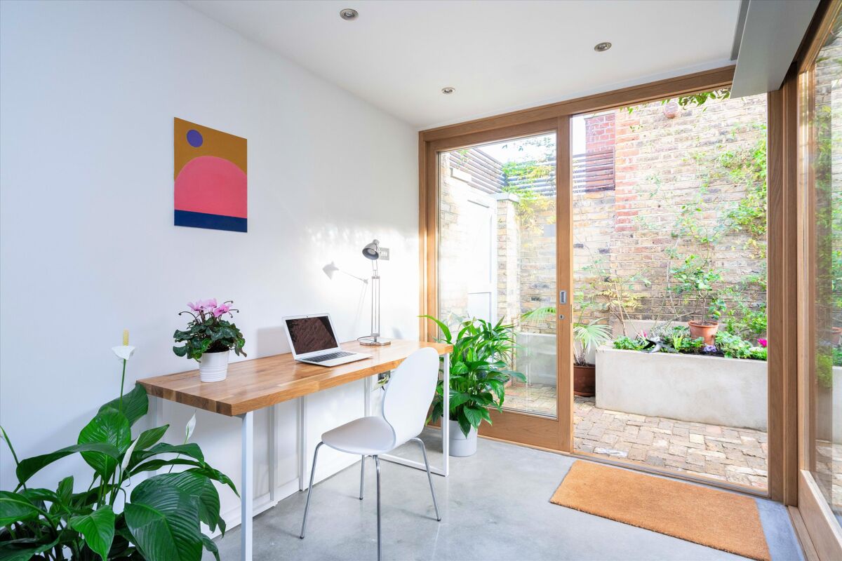 flat for sale in Peckham Rye, Peckham London SE15 DUL012001863