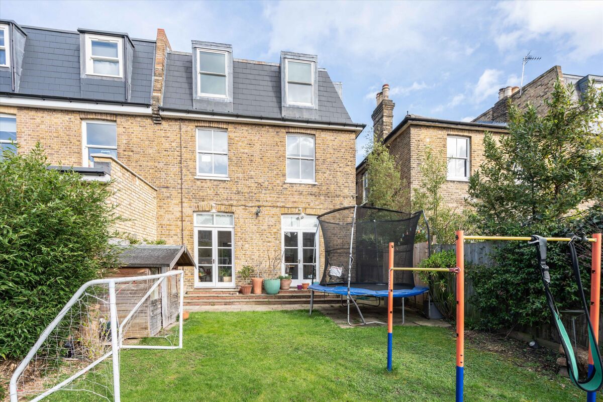 house for sale in Elsie Road, East Dulwich, London, SE22 DUL012004473