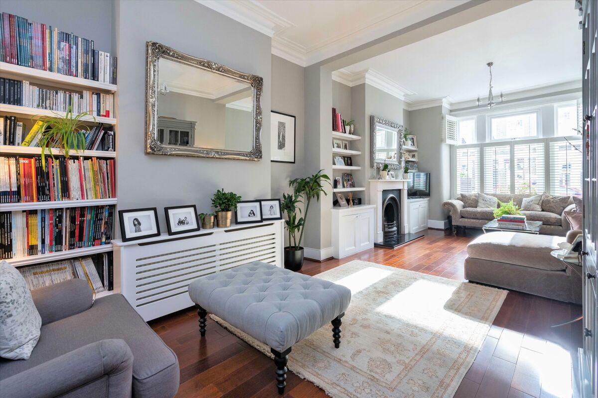 house for sale in Glengarry Road, East Dulwich London SE22