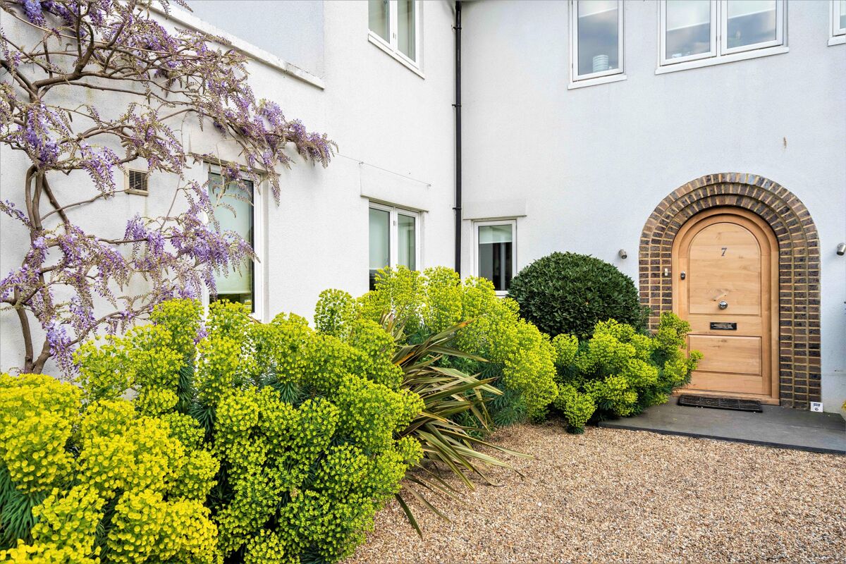 house for sale in Frank Dixon Close, Dulwich Village London SE21