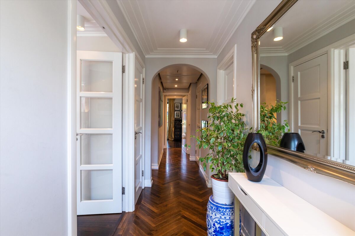 for sale in Baird Gardens, West Dulwich London SE19