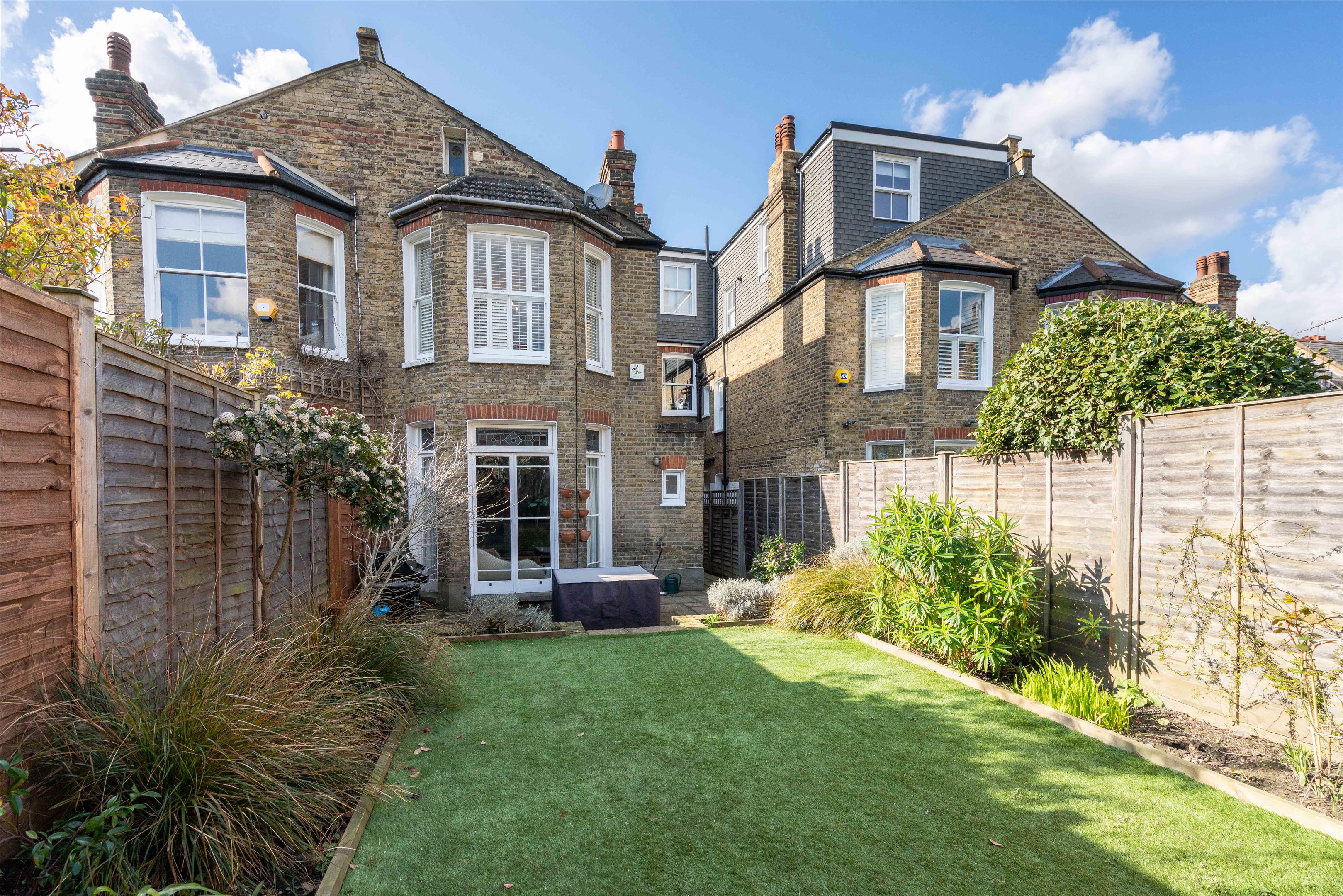 house for sale in Beckwith Road, North Dulwich London SE24