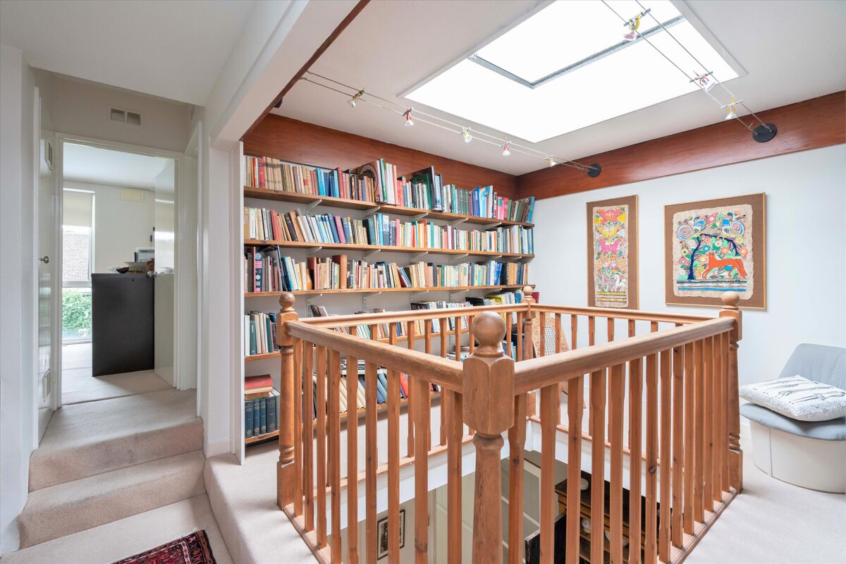 house for sale in Lings Coppice, West Dulwich London SE21