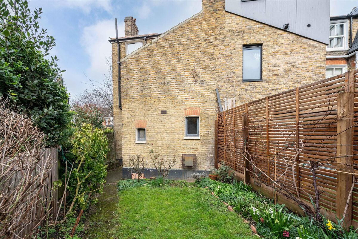 house for sale in Elmwood Road, North Dulwich, London, SE24