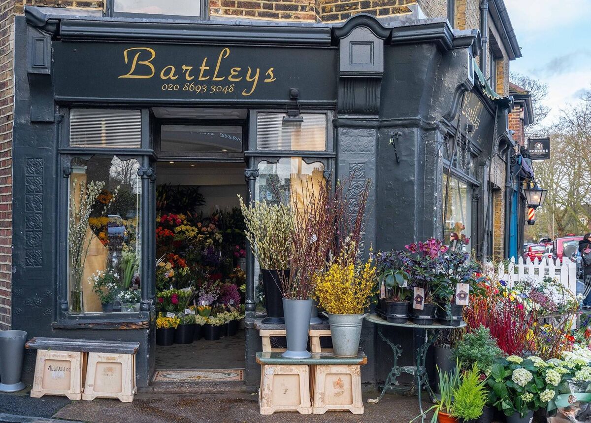 house for sale in Court Lane, Dulwich Village, London, SE21 DUL012114712 Knight Frank