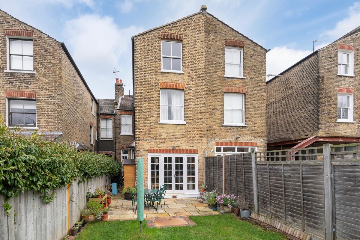 house for sale in Beauval Road, Dulwich Village, London, SE22