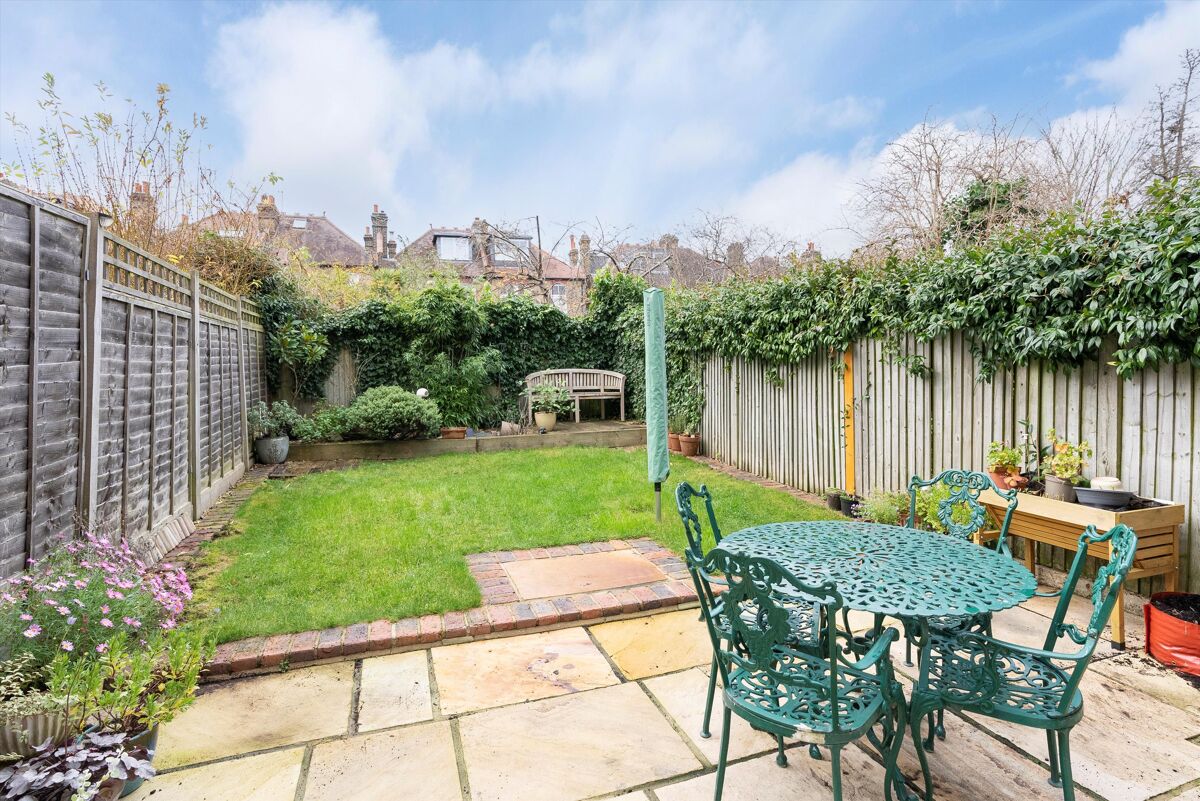 house for sale in Beauval Road, Dulwich Village, London, SE22