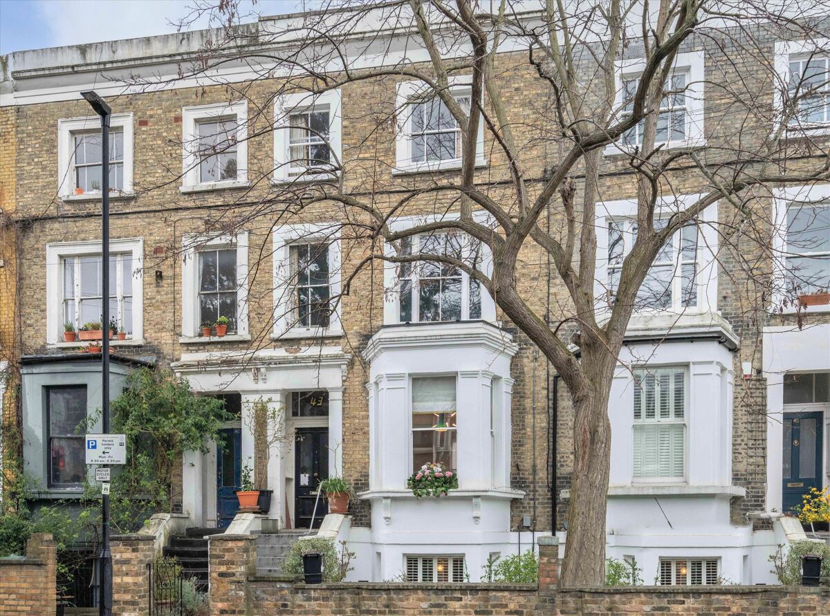 flat for sale in Spenser Road, London, SE24 DUL012182593 Knight Frank