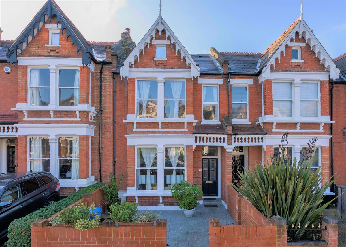 house for sale in Beauval Road, Dulwich Village, London, SE22