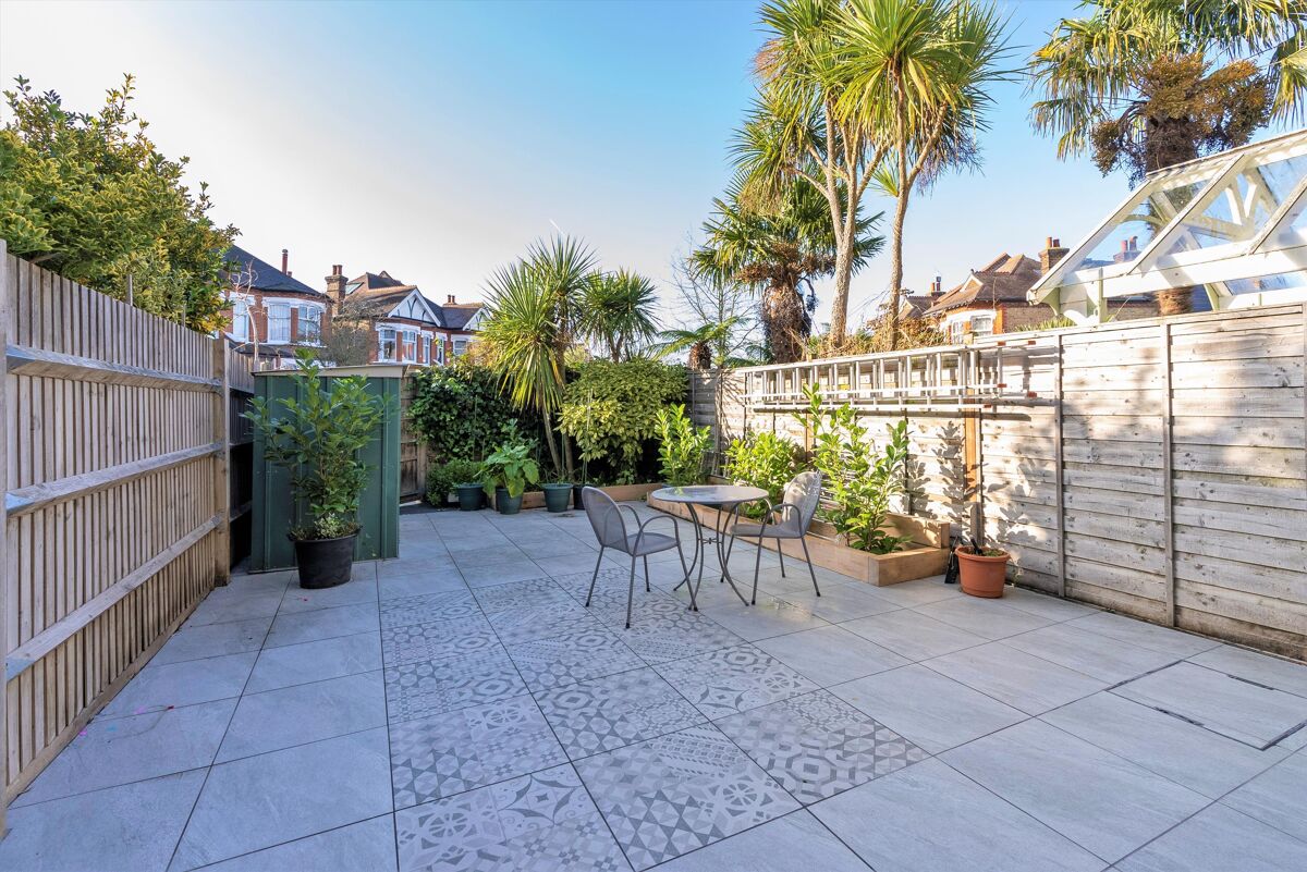 house for sale in Beauval Road, Dulwich Village, London, SE22