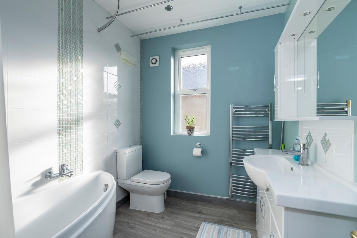 house for sale in Beauval Road, Dulwich Village, London, SE22