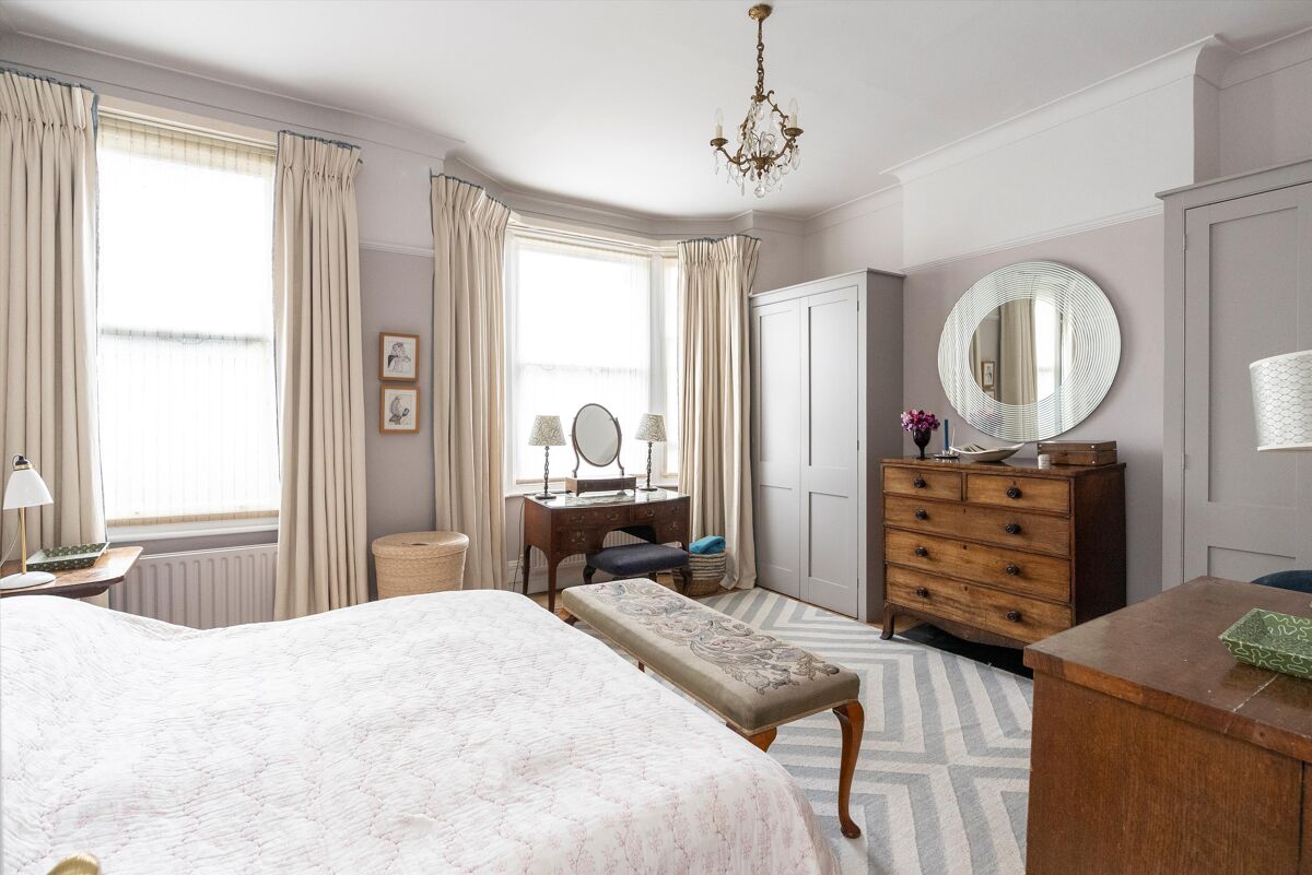 house for sale in Beauval Road, Dulwich Village, London, SE22