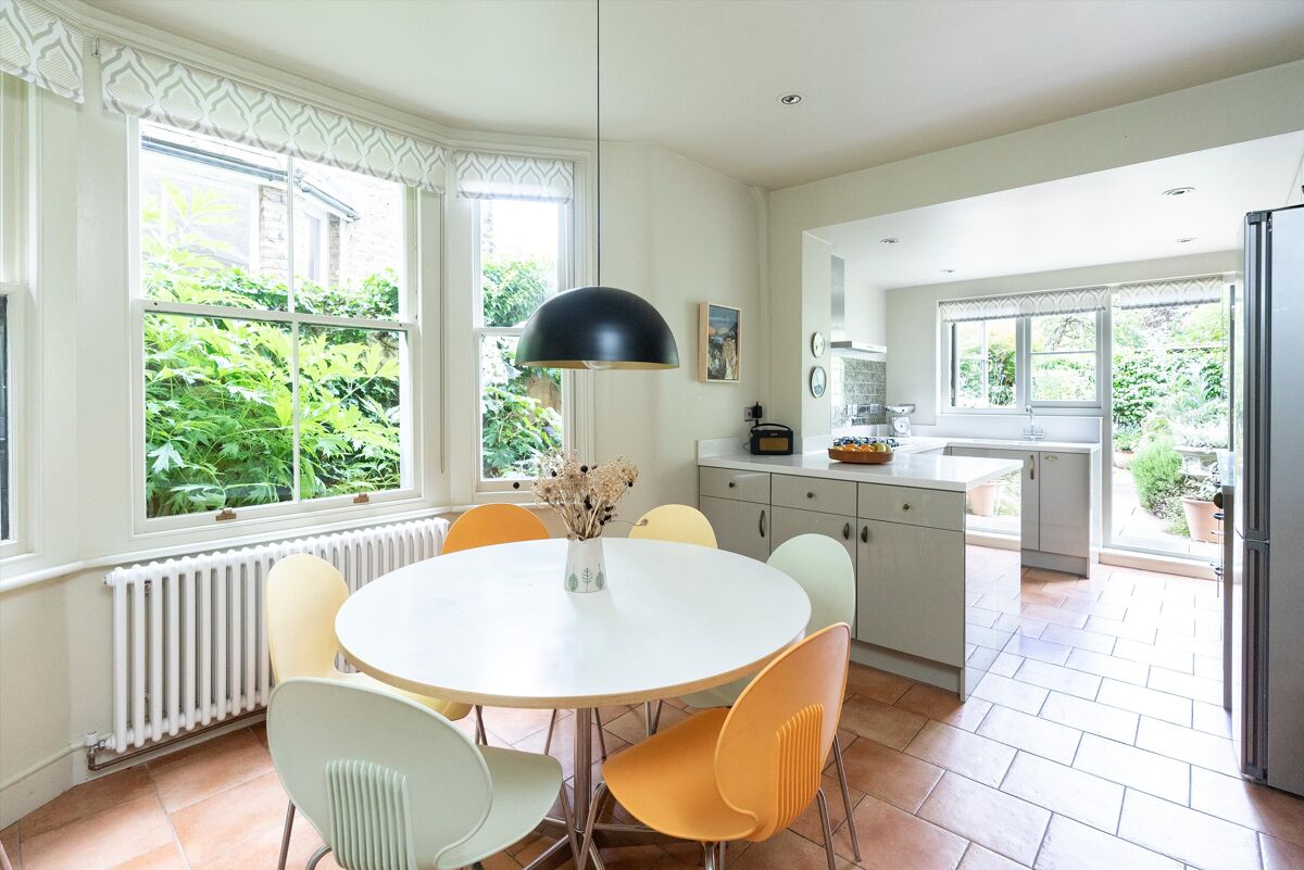 house for sale in Beauval Road, Dulwich Village, London, SE22