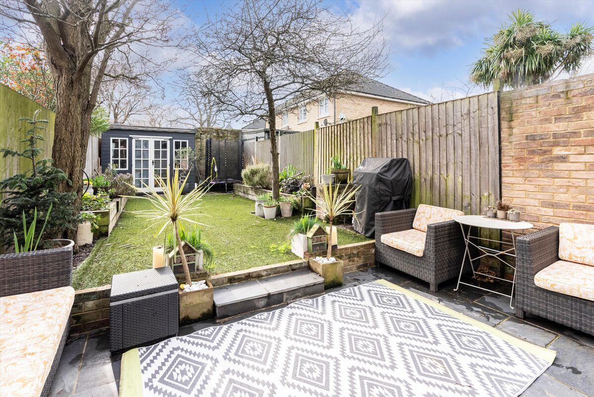 house for sale in Chesterfield Grove, East Dulwich, London, SE22 DUL012204277 Knight Frank