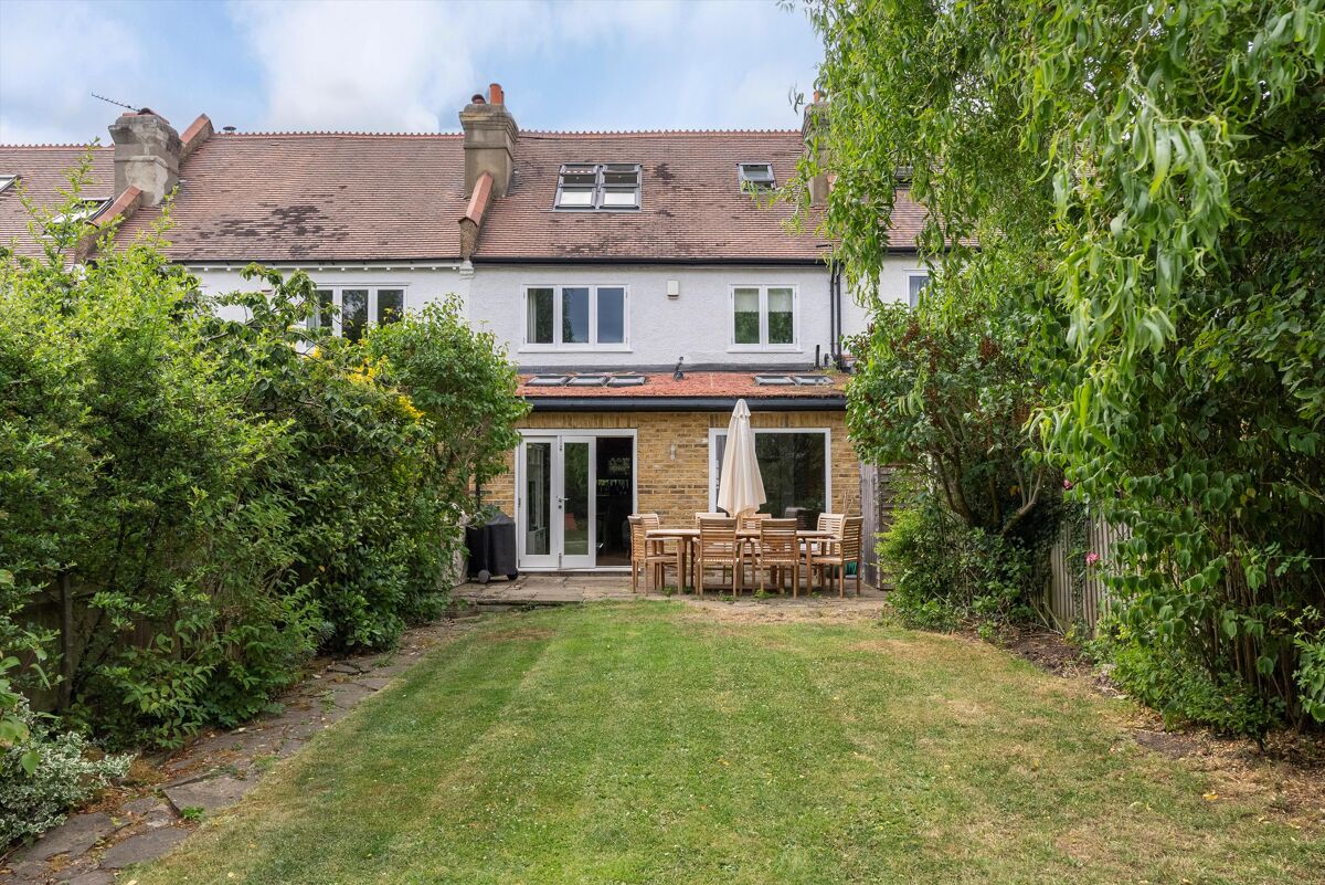 house for sale in Dovercourt Road, Dulwich Village, London, SE22