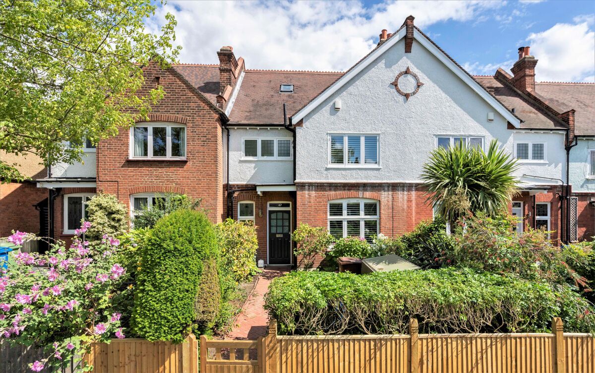 house for sale in Dovercourt Road, Dulwich Village, London, SE22