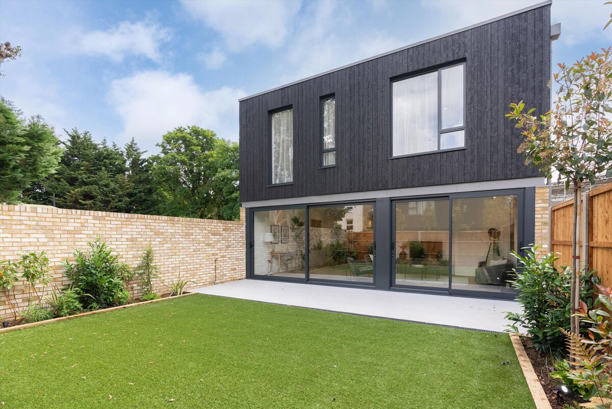 house for sale in Upland Road, East Dulwich, London, SE22