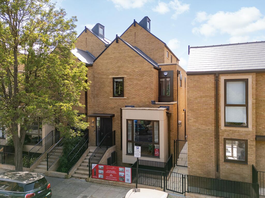 Image of Gilkes Crescent, Dulwich Village, London, SE21