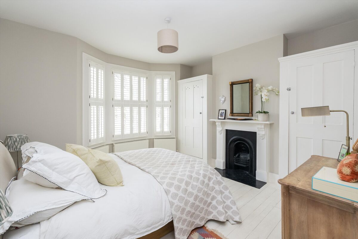 house for sale in Silvester Road, East Dulwich, London, SE22