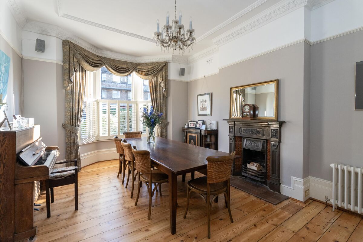 house for sale in Mundania Road, East Dulwich, London, SE22