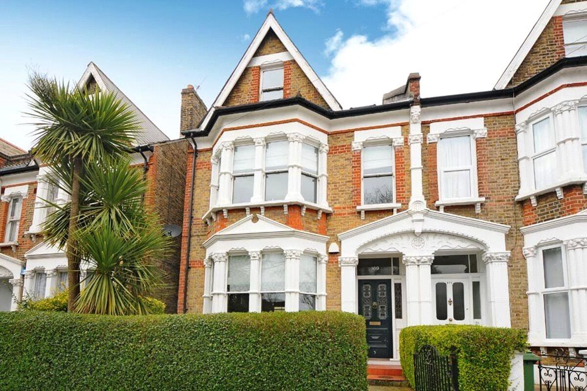 house for sale in Half Moon Lane, London, SE24 DUL150018 Knight Frank