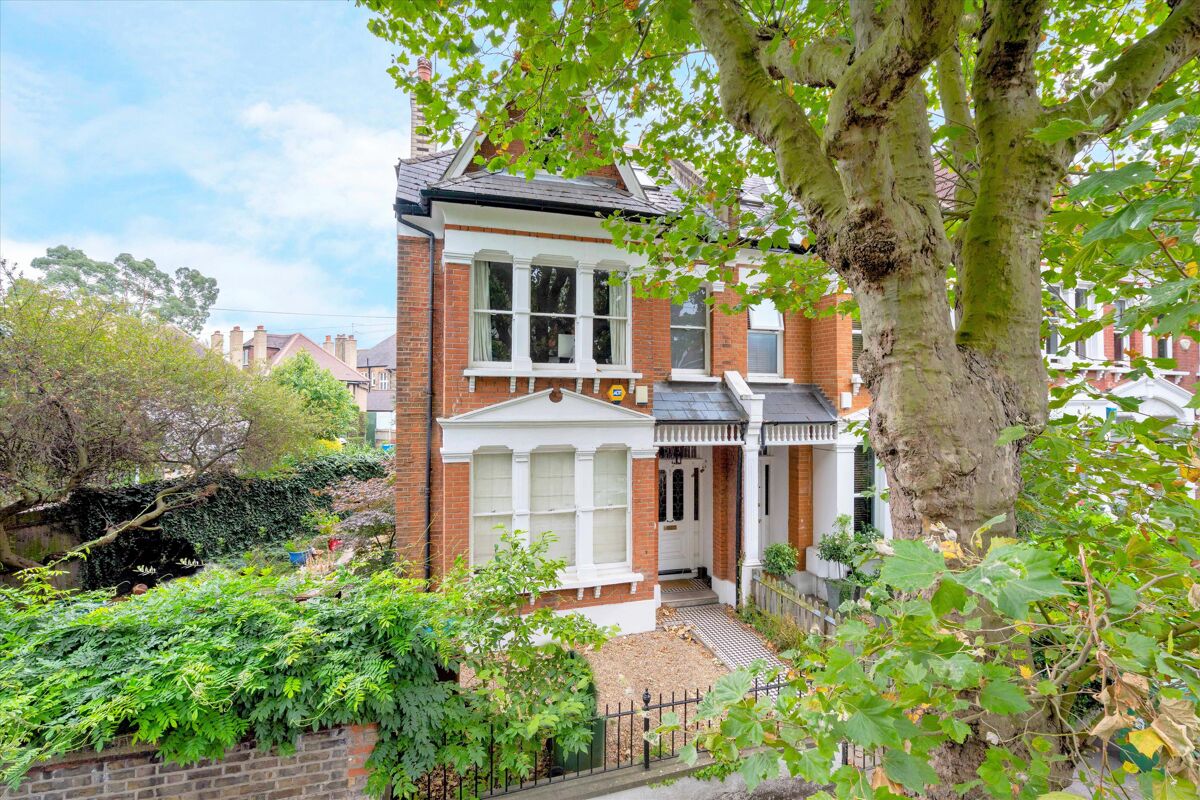 house for sale in Beckwith Road, North Dulwich London SE24 DUL160010