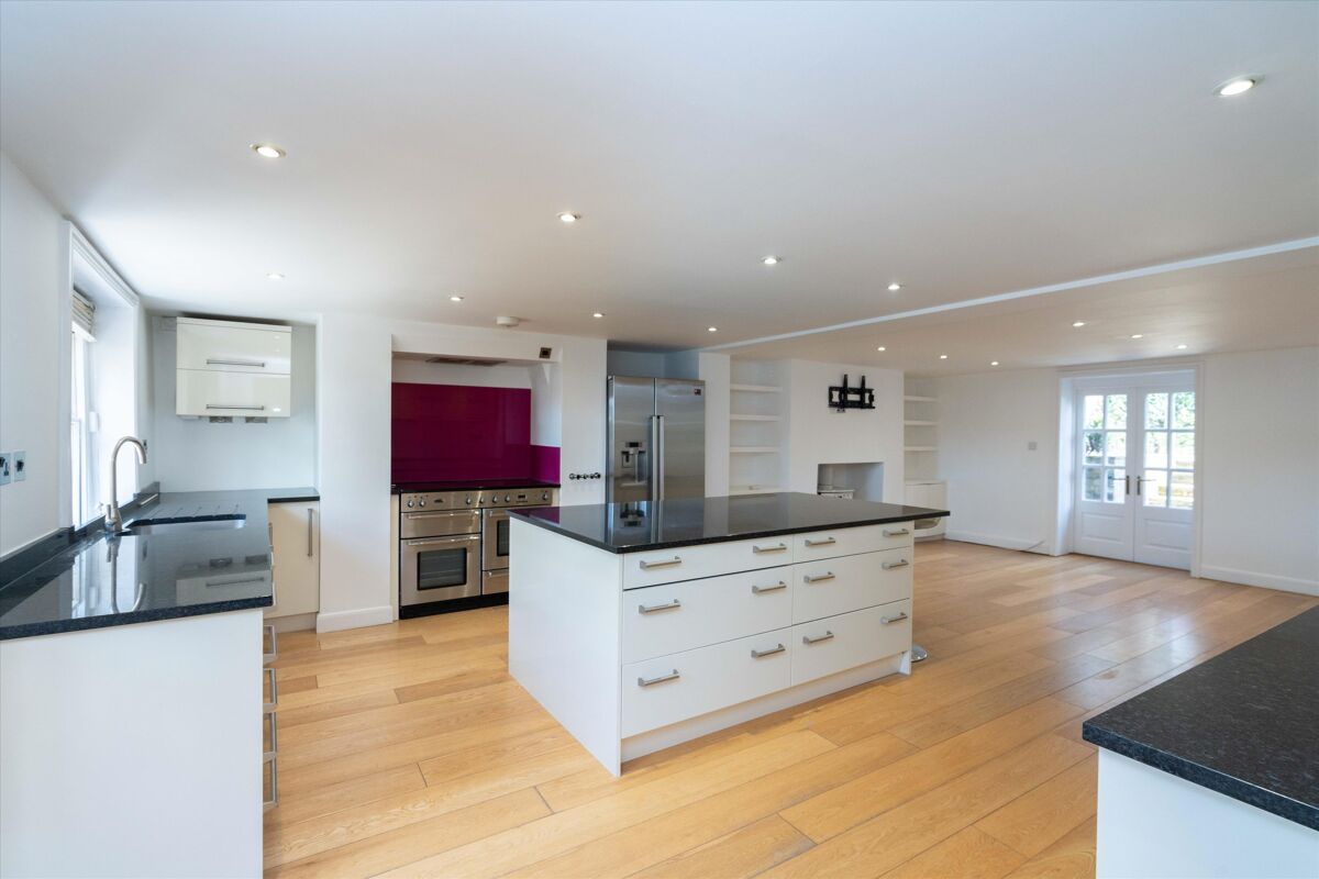 house for sale in Peckham Rye, Peckham SE15 DUL160030 Knight Frank
