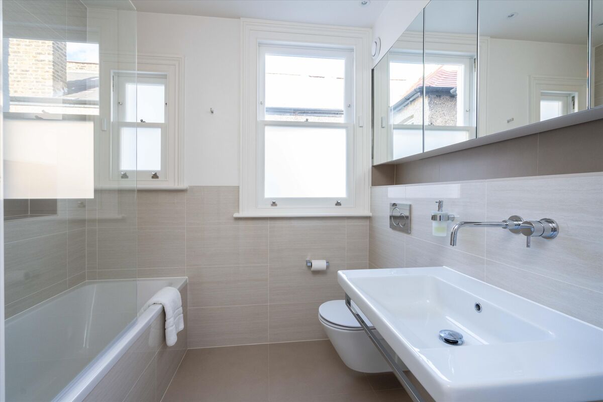 house for sale in Dovercourt Road, Dulwich Village, London, SE22