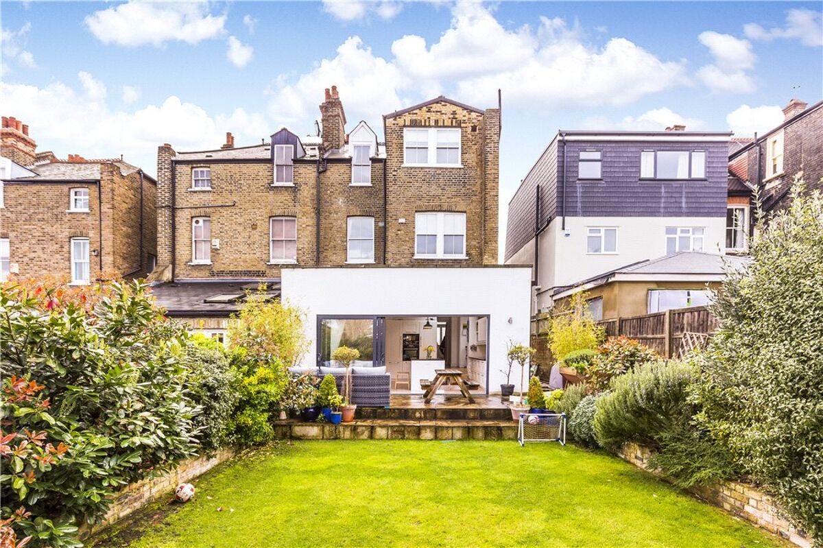 house for sale in Holmdene Avenue, Herne Hill, London, SE24 DUL170051
