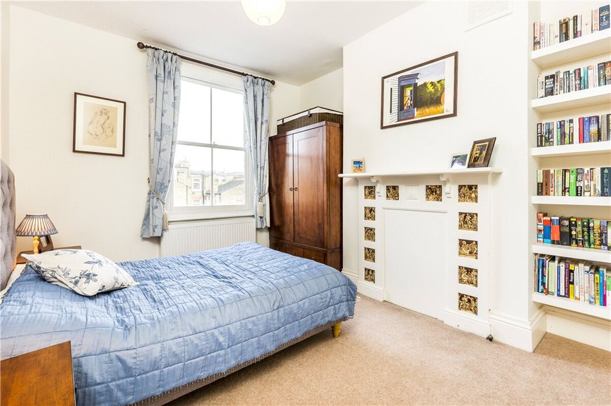 house for sale in Holmdene Avenue, Herne Hill, London, SE24 DUL170051