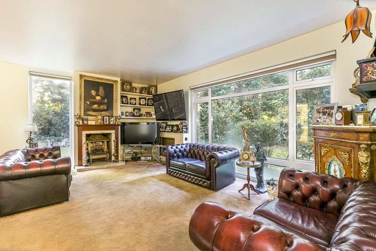 house for sale in Woodhall Drive, London, SE21 DUL170116 Knight Frank