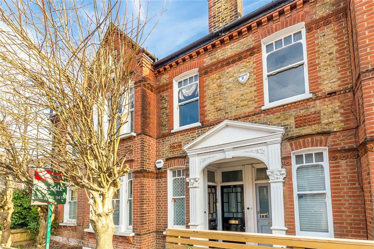 flat for sale in Dalkeith Road, Dulwich Village, London, SE21