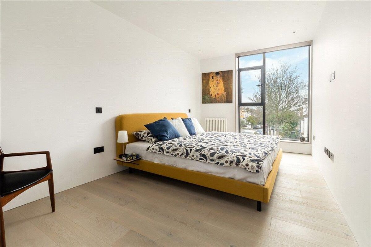 house for sale in Crofton Road, Camberwell, London, SE5 DUL180160