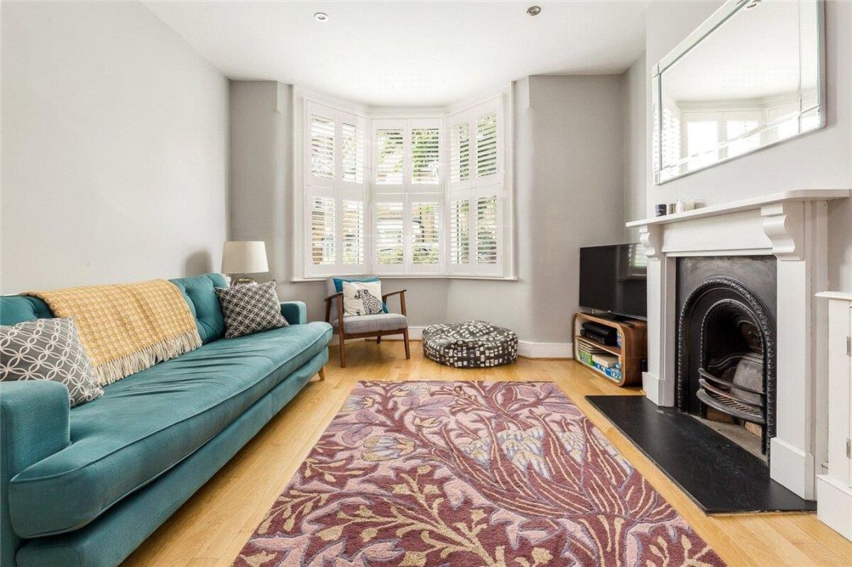 house for sale in Goodrich Road, East Dulwich London SE22 DUL190038