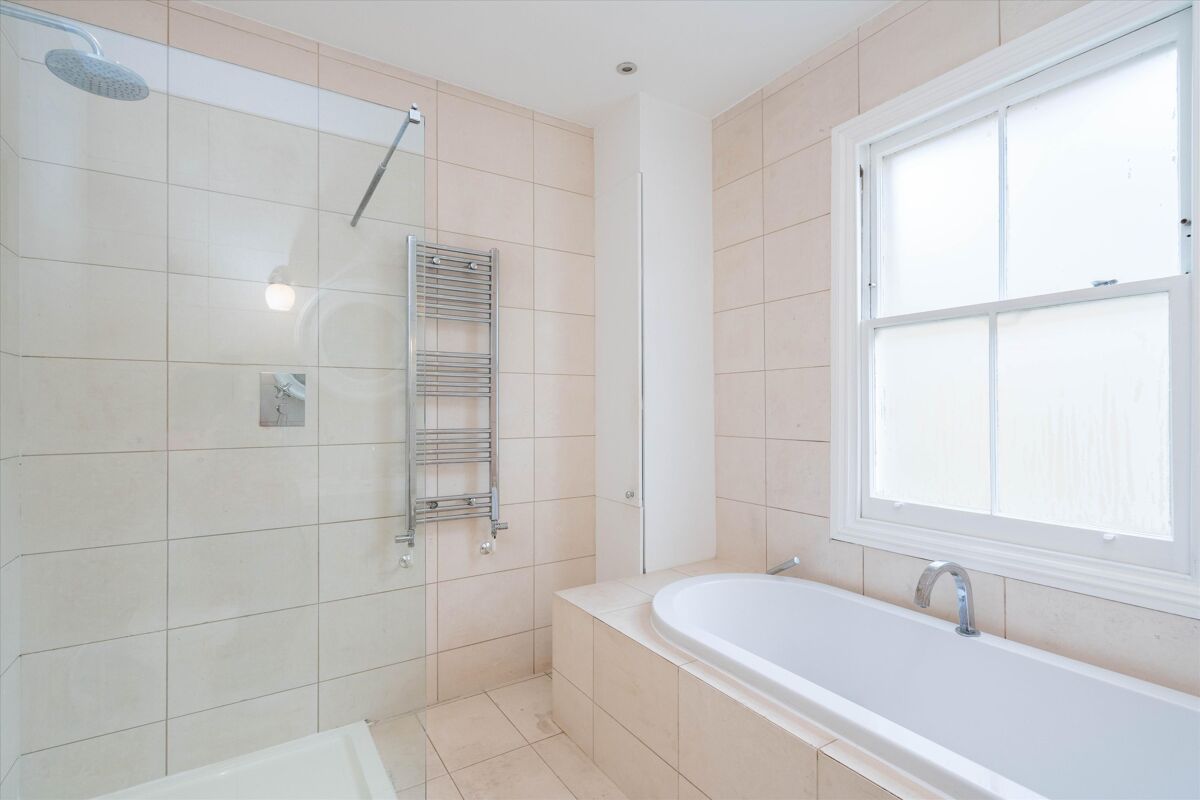 house for sale in Ildersly Grove, West Dulwich, London, SE21