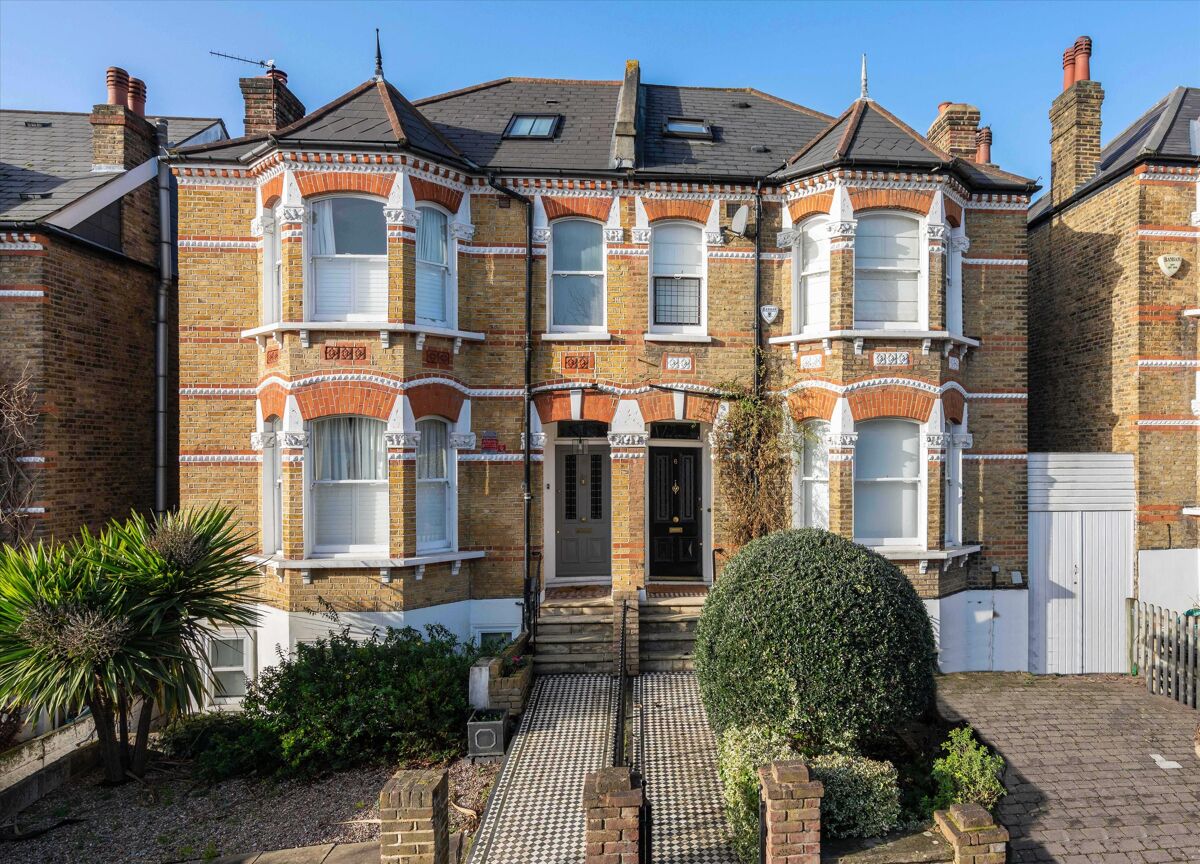 house for sale in Dalmore Road, West Dulwich London SE21 DUL200026
