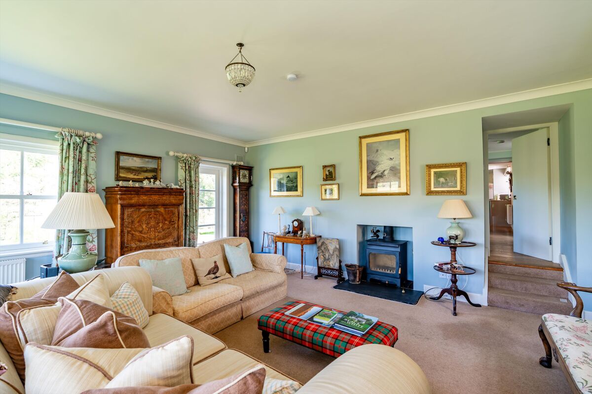 Bucolic Bliss: A Countryside Oasis Awaits 5