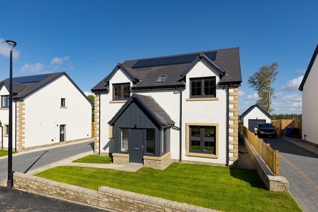 Image of The Village, Roslynlee, Edinburgh EH25