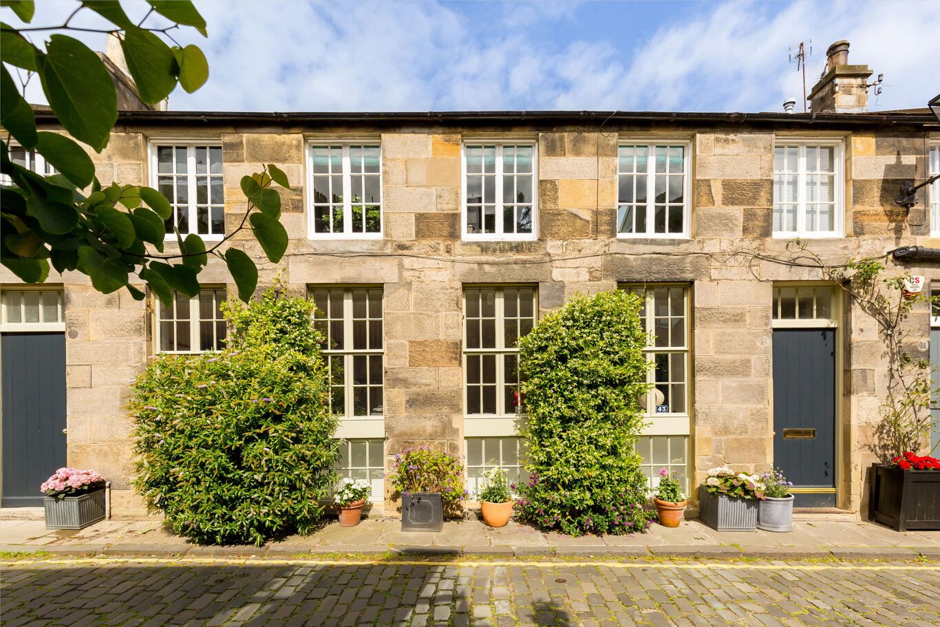 Image of Circus Lane, Edinburgh, EH3