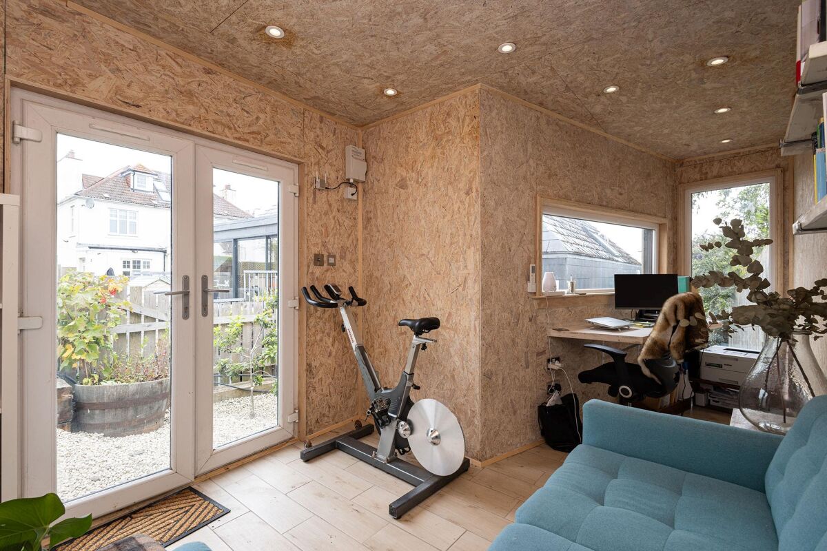 house for sale in Craiglockhart Loan, Edinburgh, EH14 EBR012418559 Knight Frank