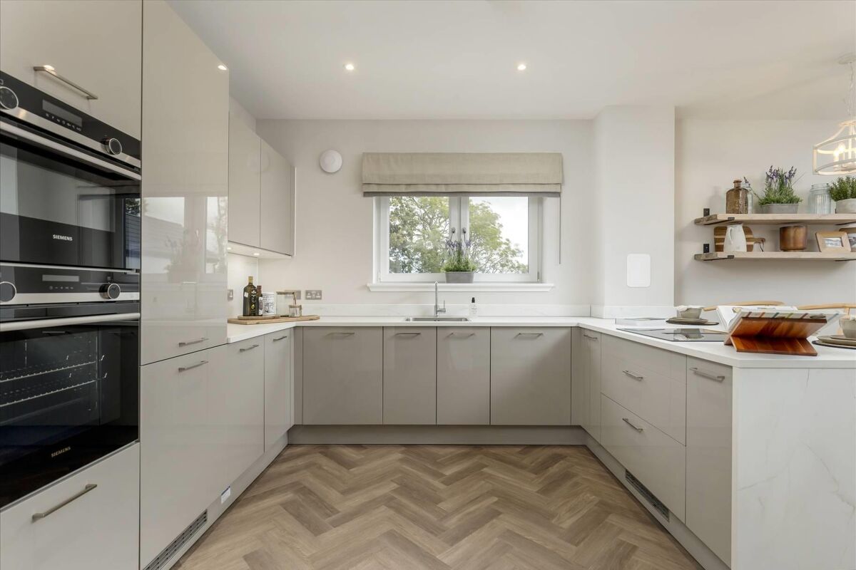 Countryside Sanctuary: A Timeless Gem in the Heart of Tranquility 6